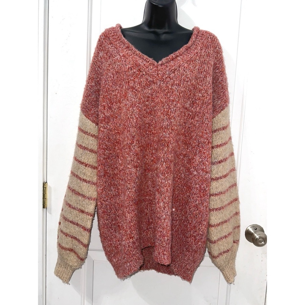 POL Color Block Sweater feat. a red speckled knit bodice, striped long sleeves